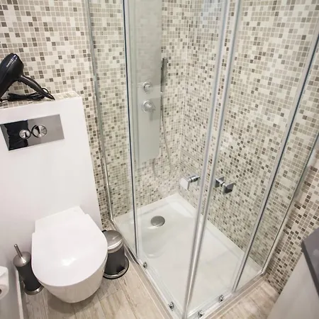 Апартаменти Typical And Cosy Лісабон